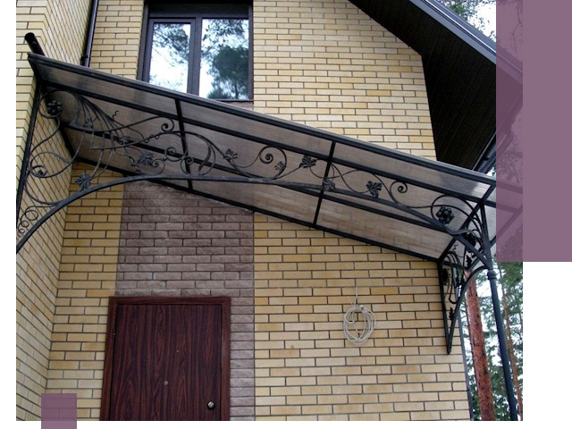 Односкатные козырьки из металла под ключ в Белорецке