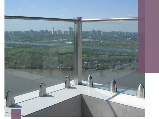 Стеклянные парапеты премиум класса в Белорецке для домов и бизнесов