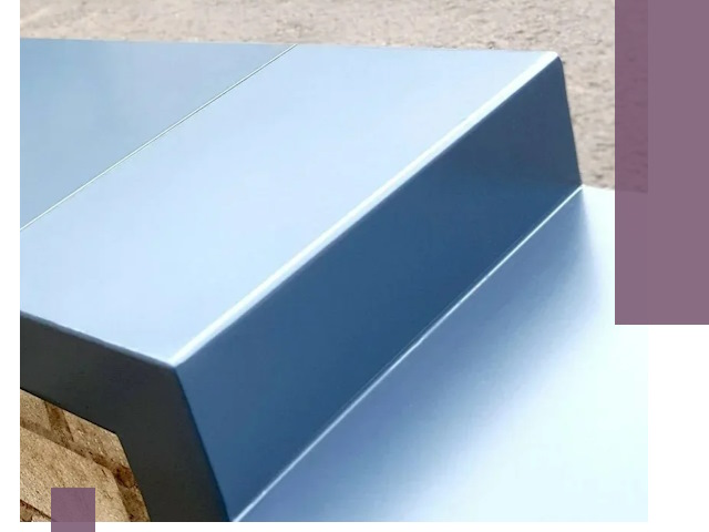 Крышки на парапет в Белорецке: изготовление и монтаж под ключ